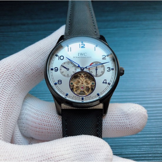万国 (IWC ) H18 精品男士腕表, ,飞轮精选,魅力不凡,尽显精致细节与高超技艺,搭载多功能全自动机械机芯,顶级316精钢表壳,进口小牛皮表带,矿物质超强镜面,尺寸42*12,尊贵典范,绅士风范,身份的象征,展现你的独特品味!三杰精致推荐男士机械腕表 SJ为你精心打造超真实实物图拍摄 万国 (IWC ) H18 精品男士腕表, ,飞轮精选,魅力不凡,尽显精致细节与高超技艺,搭载多功能全自动机械机芯,顶级316精钢表壳,进口小牛皮表带,矿物质超强镜面,尺寸42*12,尊贵典范,绅士风范,身份的象征,展现你的独特品味!三杰精致推荐男士机械腕表 SJ为你精心打造超真实实物图拍摄