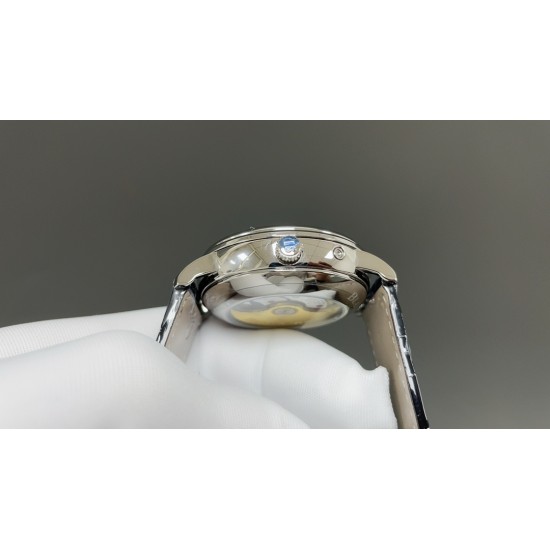 宝珀villeret 经典6654 全新V3升级版来咯从“芯”出发,去繁就简 让属于你的分秒瞬间更加完整! 升级亮点【机芯】1.全新进口Cal.6654机芯 摆幅28800 走时更精准2.升级秒针实心大中轴 同步正品3.烫金立体工艺月相盘4.对版后盖见光比例 宝珀6654 全新V3升级版——你值得拥有! 宝珀villeret 经典6654 全新V3升级版来咯从“芯”出发,去繁就简 让属于你的分秒瞬间更加完整! 升级亮点【机芯】1.全新进口Cal.6654机芯 摆幅28800 走时更精准2.升级秒针实心大中轴 同步正品3.烫金立体工艺月相盘4.对版后盖见光比例 宝珀6654 全新V3升级版——你值得拥有!