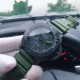 沛纳海 PANERAI 潜行系列型号PAM00961 震撼登场 引领潮流，精工细琢，雕花工艺全新升级，整表采用316精钢雕刻，纹路圆润清晰，极具历史感与复古色彩！机芯调测及打磨无人能及，全自动机械机芯 碳纤维字面更是给人以惊艳之感 非传奇不塑！三杰精致推荐男士机械腕表 SJ为你精心打造超真实实物图拍摄 让你超真实实物图体验