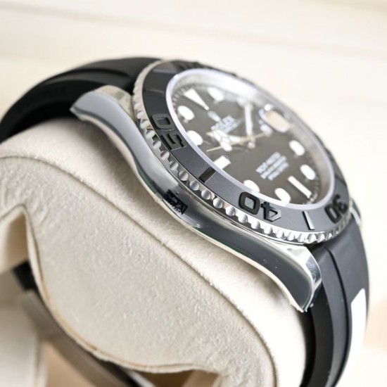 ROLEX 劳力士 YACHT MASTER 游艇名仕型 116655 运动男表 精钢镀厚玫瑰金表壳 陶瓷表圈 可双向转动 旋入式表冠 蓝宝石镜面有日历放大镜6点位镭射皇冠防伪 橡胶表带 表带侧面有OYSTERFLEX字样雕刻 表带背面有导汗槽 Glidelock折叠保险表扣! ROLEX 劳力士 YACHT MASTER 游艇名仕型 116655 运动男表 精钢镀厚玫瑰金表壳 陶瓷表圈 可双向转动 旋入式表冠 蓝宝石镜面有日历放大镜6点位镭射皇冠防伪 橡胶表带 表带侧面有OYSTERFLEX字样雕刻 表带背面有导汗槽 Glidelock折叠保险表扣!