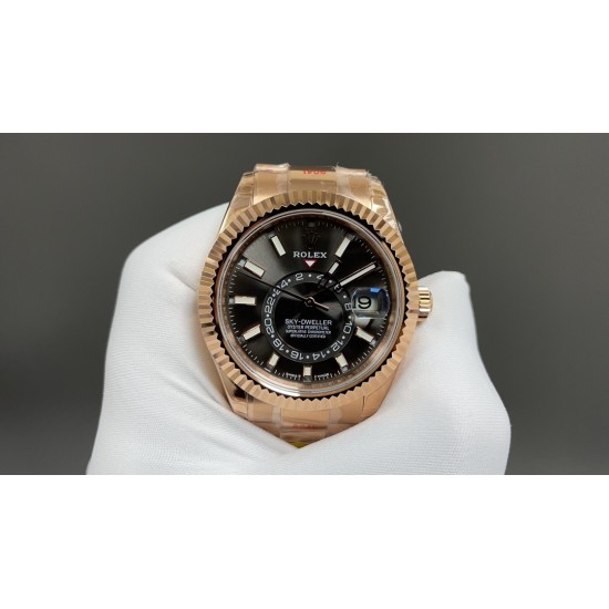 今日推荐劳力士 天行者 玫瑰金灰面 42mm 9002机 顶级品质 出货实拍✈️‏‍   ﻿ ﻿