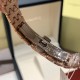 浪琴表圆舞曲系列L2.305.0.87.6简约优雅的圆舞曲系列 进口石英机芯形状: 椭圆形材质: 精钢 表镜: 抗磨损合成蓝宝石,内侧带多层防反光涂层 尺寸: 21.9X 34.9 mm 防水性能: 生活防水表扣: 三折式安全表扣和按压式开启装置 浪琴表圆舞曲系列L2.305.0.87.6简约优雅的圆舞曲系列 进口石英机芯形状: 椭圆形材质: 精钢 表镜: 抗磨损合成蓝宝石,内侧带多层防反光涂层 尺寸: 21.9X 34.9 mm 防水性能: 生活防水表扣: 三折式安全表扣和按压式开启装置
