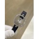 品牌：Chopard-萧邦最新款方形Happy Diamonds❤️瑞士原厂石英机芯 五颗快乐钻石在表盘自由流动  电镀18k金好货不等人哦～[机智]