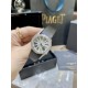 RF厂伯爵新款小号26mm。Limelight Gala系列的女性钻石手表是绝对诱惑的标志,表盘独特的6与9的造型,混合艺术,设计和珠宝,他们赞扬充满活力和大胆女性气质。在伯爵的眼里,每一位演绎人生故事的女主角,都注定拥有出众魅力!别出心裁,不断进阶超越。尺寸26mm 机芯:瑞士朗达机芯 玻璃:蓝宝石镜面 皮带:美洲鳄鱼皮 RF厂伯爵新款小号26mm。Limelight Gala系列的女性钻石手表是绝对诱惑的标志,表盘独特的6与9的造型,混合艺术,设计和珠宝,他们赞扬充满活力和大胆女性气质。在伯爵的眼里,每一位演绎人生故事的女主角,都注定拥有出众魅力!别出心裁,不断进阶超越。尺寸26mm 机芯:瑞士朗达机芯 玻璃:蓝宝石镜面 皮带:美洲鳄鱼皮