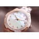 实拍【Vacheron Constantin江诗丹顿】纵横四海系列OVERSEAS女款小号型钢带款——一款极具魅力和旅行精神的女性腕表【表壳】直径36mm适合大部分女性佩戴,84颗圆形切割施华洛水更是钻璀璨夺目 【表盘】简约的大三针设计 旭日纹缎面拉丝的工艺处理 深邃优雅 时标均带白色夜光涂层 【机芯】CITIZEN8系列改Cal.5300机芯(机芯稳定零返修 ) 原装18k纳米镀金质摆陀 实拍【Vacheron Constantin江诗丹顿】纵横四海系列OVERSEAS女款小号型钢带款——一款极具魅力和旅行精神的女性腕表【表壳】直径36mm适合大部分女性佩戴,84颗圆形切割施华洛水更是钻璀璨夺目 【表盘】简约的大三针设计 旭日纹缎面拉丝的工艺处理 深邃优雅 时标均带白色夜光涂层 【机芯】CITIZEN8系列改Cal.5300机芯(机芯稳定零返修 ) 原装18k纳米镀金质摆陀