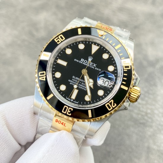 劳力士间金黑水鬼,2021新款水鬼,专柜最新款!41mm直径,搭载2836机芯,我可以定制3235机芯,动力可以维持70小时,日历回调!蓝宝石水晶玻璃镜面!gm厂出品,出货实拍 劳力士间金黑水鬼,2021新款水鬼,专柜最新款!41mm直径,搭载2836机芯,我可以定制3235机芯,动力可以维持70小时,日历回调!蓝宝石水晶玻璃镜面!gm厂出品,出货实拍