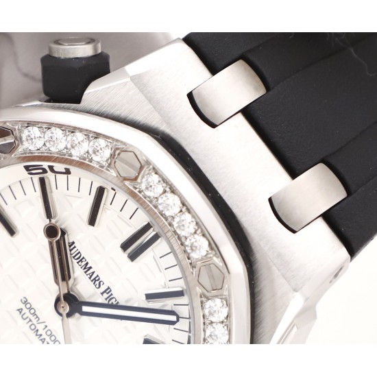 爱彼 Audemars Piguet    AP 皇家橡树离岸型 15710系列  X43 采用莫桑钻圈口 一表一码，二码合一，配送检验证书，联网可查询，国检机构  真正的物美价廉 搭配进口3120机械机芯  904L精钢表壳，进口橡胶表带，防眩光水晶蓝宝石玻璃镜面，尺寸：42mm 14mm[礼物][礼物]五星推荐，自留，送礼，首选