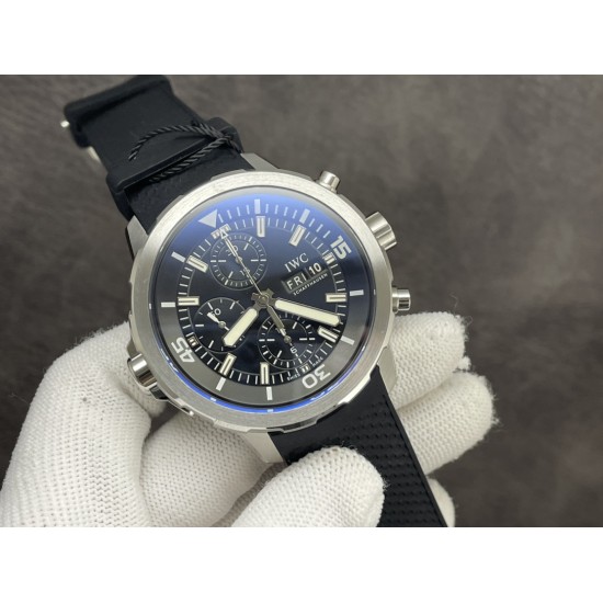 NS Factory 2021最新力作 市场最高品质 狠货来袭!IWC万国海洋计时系列IW376805 腕表(“雅克伊夫库斯托探险之旅”特别版)表径44mmx17mm,搭载7750自动机械计时机芯,3点位日历星期显示,蓝宝石水晶玻璃表镜,表镜经双面防眩处理透光清晰,快拆表带一步到位,富有机械感的齿轮型表冠,可转动圈口,方向同正品。超强双色夜光,即使是在黑夜也能清晰的知道时间,佩戴舒适,值得你拥有! NS Factory 2021最新力作 市场最高品质 狠货来袭!IWC万国海洋计时系列IW376805 腕表(“雅克伊夫库斯托探险之旅”特别版)表径44mmx17mm,搭载7750自动机械计时机芯,3点位日历星期显示,蓝宝石水晶玻璃表镜,表镜经双面防眩处理透光清晰,快拆表带一步到位,富有机械感的齿轮型表冠,可转动圈口,方向同正品。超强双色夜光,即使是在黑夜也能清晰的知道时间,佩戴舒适,值得你拥有!