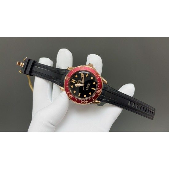 新品007 ！OMEGA 欧米茄 海马300 青铜金与勃根地红 尺寸42mm 搭配8806机芯，顶级品质 出货实拍✈️
