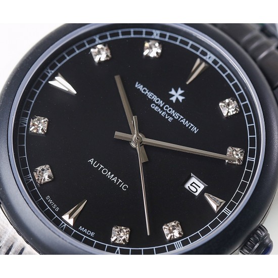 LS精品 江诗丹顿(Vacheron Constantin)赠送原装牛皮表带一条 最酷炫黑简约而典雅的316L精钢壳套搭载最新原装日本进口机械机芯(零返修)简约传承大师系列蓝宝石防刮镜面,原装针扣,塑造顶级完美腕表。绅士所拥有的标准尺寸40mm*1.1mm。高贵雅致及精美细腻的工艺!对完美的不懈追求。 LS精品 江诗丹顿(Vacheron Constantin)赠送原装牛皮表带一条 最酷炫黑简约而典雅的316L精钢壳套搭载最新原装日本进口机械机芯(零返修)简约传承大师系列蓝宝石防刮镜面,原装针扣,塑造顶级完美腕表。绅士所拥有的标准尺寸40mm*1.1mm。高贵雅致及精美细腻的工艺!对完美的不懈追求。