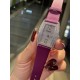 伯爵-piaget-G0A33091女士腕表，水桶形的表壳别具一格，独特的绢布表带搭配原版针扣，完美结合，尽显奢华时尚气质。原装瑞士机芯，316L精钢表壳，度18k白金和玫瑰金，尺寸27x38mm备受喜爱、值得拥有[机智][耶]实物超美