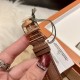 实拍 积家-Jaeger-LeCoultre DAZZLING RENDEZ- VOUS MOON约会系列月相珠宝腕表月之女神,是浪漫与柔美的象征,她掌管着大自然中的潮起潮落和季节更替,是艺术家与诗人们的灵感源泉,在温润莹亮的白色珍珠母贝映衬下,晶莹璀璨的钻石散发出夜空般的静谧之美,表圈镶嵌108颗钻石,组成两个环绕表壳的同心圆。由36颗以爪镶工艺镶嵌的钻石组成的外圈,为光芒闪耀的表圈营造出轻盈美妙的质感,尺寸36mm的精钢表壳搭配进口瑞士石英,采用蓝宝石水晶玻璃。 实拍 积家-Jaeger-LeCoultre DAZZLING RENDEZ- VOUS MOON约会系列月相珠宝腕表月之女神,是浪漫与柔美的象征,她掌管着大自然中的潮起潮落和季节更替,是艺术家与诗人们的灵感源泉,在温润莹亮的白色珍珠母贝映衬下,晶莹璀璨的钻石散发出夜空般的静谧之美,表圈镶嵌108颗钻石,组成两个环绕表壳的同心圆。由36颗以爪镶工艺镶嵌的钻石组成的外圈,为光芒闪耀的表圈营造出轻盈美妙的质感,尺寸36mm的精钢表壳搭配进口瑞士石英,采用蓝宝石水晶玻璃。