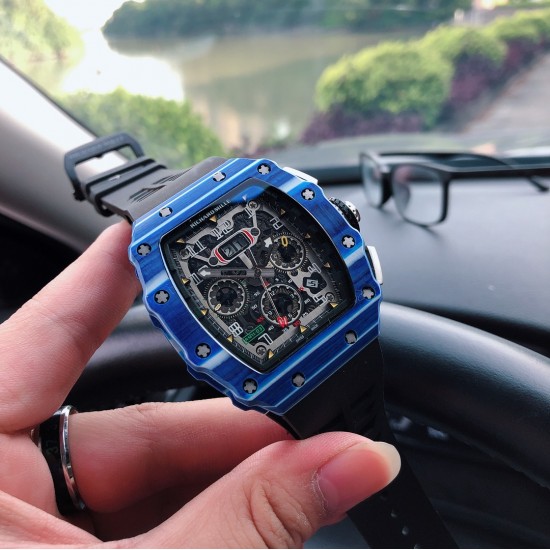 RichardMille 理查德•米勒 J11 (腕表型号:RM11-03)艺术提升了全新层次 顶级碳纤维壳套 搭载大日历 计时 飞返/逆跳多功能全自动机械机芯 进口橡胶表带 原装折叠扣 尺寸50X40mm展现着理查品牌的高端与经典!三杰精致推荐男士机械腕表 SJ为你精心打造超真实实物图拍摄 RichardMille 理查德•米勒 J11 (腕表型号:RM11-03)艺术提升了全新层次 顶级碳纤维壳套 搭载大日历 计时 飞返/逆跳多功能全自动机械机芯 进口橡胶表带 原装折叠扣 尺寸50X40mm展现着理查品牌的高端与经典!三杰精致推荐男士机械腕表 SJ为你精心打造超真实实物图拍摄