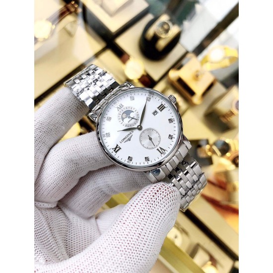 品牌:浪琴-LONGINES 表带:进口小牛皮/316精钢机芯:全自动机械机芯玻璃:高级强化镀膜镜面尺寸:直径40mm,厚度12mm 品牌:浪琴-LONGINES 表带:进口小牛皮/316精钢机芯:全自动机械机芯玻璃:高级强化镀膜镜面尺寸:直径40mm,厚度12mm