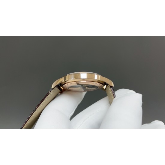 百达翡丽-PATEK PHILIPPE-火热新款式,新款锅盖,耗时长达8个月!超薄男士自动机械腕表,采用进口原装9015机芯,每小时振频28800次,零返修质量,直径40mm原装尺寸,超薄工艺8mm,锅盖玻璃材质!超强防水50米!专柜同款,一比一复刻!带上他锋芒尽显,气派不凡!耀眼光辉,永恒尊贵。⚠️请认准专业独家品质!欢迎转载 百达翡丽-PATEK PHILIPPE-火热新款式,新款锅盖,耗时长达8个月!超薄男士自动机械腕表,采用进口原装9015机芯,每小时振频28800次,零返修质量,直径40mm原装尺寸,超薄工艺8mm,锅盖玻璃材质!超强防水50米!专柜同款,一比一复刻!带上他锋芒尽显,气派不凡!耀眼光辉,永恒尊贵。⚠️请认准专业独家品质!欢迎转载