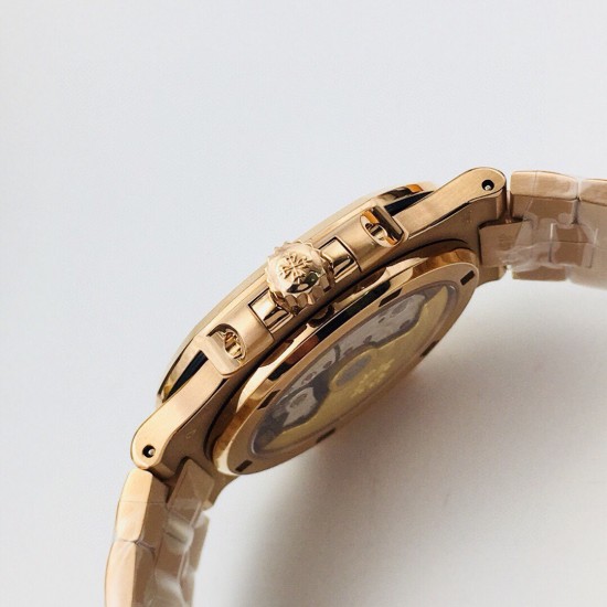 【PFF Factory新势力 新力作】V4最高升级版本 最高复刻 百达.翡丽PATEK PHILIPPE 优雅运动系列5711/1A鹦鹉螺!PFF震撼出品!钢表之王!1⃣️【机芯】全网最佳解毒方案,搭配百达.翡丽9015机改Cal.324自动上链一体机芯!精准稳定!2⃣️【表带】定制级人体工程学表带,钢带中珠是钻石型的,与正品相结合。3⃣️【尺寸】表壳尺寸40毫米,厚度仅9.0毫米,也与原装最接近。【PFF Factory】匠心之作 欢迎您的品鉴! 【PFF Factory新势力 新力作】V4最高升级版本 最高复刻 百达.翡丽PATEK PHILIPPE 优雅运动系列5711/1A鹦鹉螺!PFF震撼出品!钢表之王!1⃣️【机芯】全网最佳解毒方案,搭配百达.翡丽9015机改Cal.324自动上链一体机芯!精准稳定!2⃣️【表带】定制级人体工程学表带,钢带中珠是钻石型的,与正品相结合。3⃣️【尺寸】表壳尺寸40毫米,厚度仅9.0毫米,也与原装最接近。【PFF Factory】匠心之作 欢迎您的品鉴!