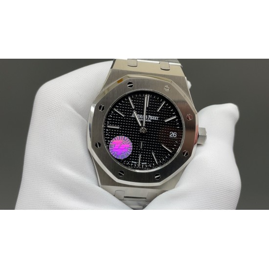 今日推荐爱彼15205 白壳黑面 39mm 9015机 顶级品质 出货实拍✈️