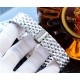 实物拍摄品牌:积家-Jaeger-LeCoultre 大师系列类型:男士腕表表壳:316精钢(做工上乘)表带:进口小牛皮/316精钢(两种可选)机芯:高级定制全自动机械机芯(走时稳定)材料:高级强化镀膜镜面尺寸:直径40mm,厚度11mm 实物拍摄品牌:积家-Jaeger-LeCoultre 大师系列类型:男士腕表表壳:316精钢(做工上乘)表带:进口小牛皮/316精钢(两种可选)机芯:高级定制全自动机械机芯(走时稳定)材料:高级强化镀膜镜面尺寸:直径40mm,厚度11mm