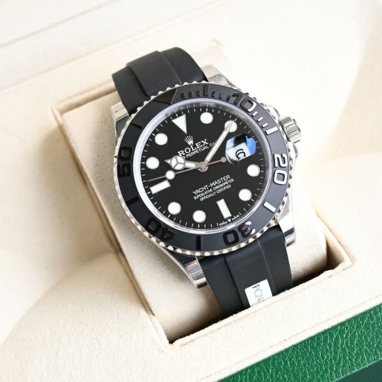 ROLEX 劳力士 YACHT MASTER 游艇名仕型 116655 运动男表 精钢镀厚玫瑰金表壳 陶瓷表圈 可双向转动 旋入式表冠 蓝宝石镜面有日历放大镜6点位镭射皇冠防伪 橡胶表带 表带侧面有OYSTERFLEX字样雕刻 表带背面有导汗槽 Glidelock折叠保险表扣! ROLEX 劳力士 YACHT MASTER 游艇名仕型 116655 运动男表 精钢镀厚玫瑰金表壳 陶瓷表圈 可双向转动 旋入式表冠 蓝宝石镜面有日历放大镜6点位镭射皇冠防伪 橡胶表带 表带侧面有OYSTERFLEX字样雕刻 表带背面有导汗槽 Glidelock折叠保险表扣!
