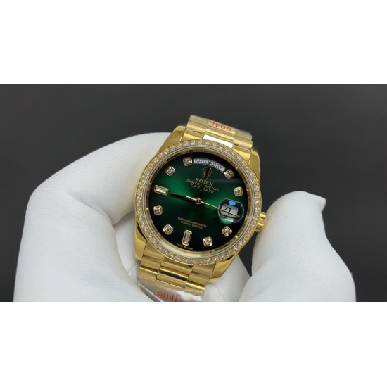 ROLEX  劳力士 双历型  黄金绿 ～