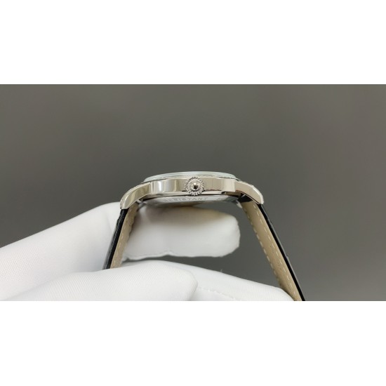 百达翡丽-PATEK PHILIPPE-火热新款式,新款锅盖,耗时长达8个月!超薄男士自动机械腕表,采用进口原装9015机芯,每小时振频28800次,零返修质量,直径40mm原装尺寸,超薄工艺8mm,锅盖玻璃材质!超强防水50米!专柜同款,一比一复刻!带上他锋芒尽显,气派不凡!耀眼光辉,永恒尊贵。⚠️请认准专业独家品质!欢迎转载 百达翡丽-PATEK PHILIPPE-火热新款式,新款锅盖,耗时长达8个月!超薄男士自动机械腕表,采用进口原装9015机芯,每小时振频28800次,零返修质量,直径40mm原装尺寸,超薄工艺8mm,锅盖玻璃材质!超强防水50米!专柜同款,一比一复刻!带上他锋芒尽显,气派不凡!耀眼光辉,永恒尊贵。⚠️请认准专业独家品质!欢迎转载