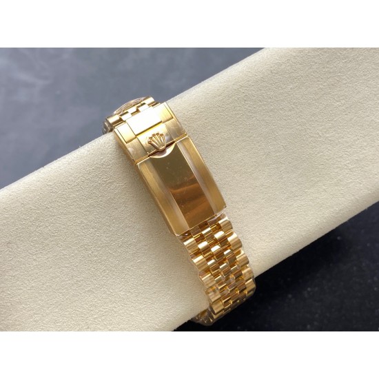 新品!ROLEX 劳力士 铁虎眼石表盘,每一片表盘都不同纹路(虎眼石,红碧玉和赤铁矿三种材质混合在一起,呈现出独特的金黄色和橙色的光泽)格林尼治GMT 3285一体机72小时储能 圈口过渡无痕,贵金属钢印扣子! 新品!ROLEX 劳力士 铁虎眼石表盘,每一片表盘都不同纹路(虎眼石,红碧玉和赤铁矿三种材质混合在一起,呈现出独特的金黄色和橙色的光泽)格林尼治GMT 3285一体机72小时储能 圈口过渡无痕,贵金属钢印扣子!