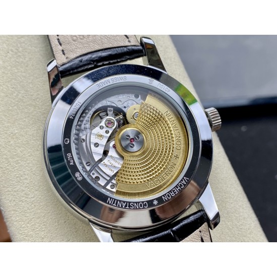 江诗丹顿 VC R39 Vacheron constantin 经典之美品鉴江诗丹顿 纵横四海系列 众横四海系列 逆跳日历款腕表 型号4000V/210A-B911 堪称意义非凡的里程碑之作。凝聚着日内瓦悠久制表传统的钟表复杂功能,体现出超凡技艺与时代风尚的绝妙融合。 采用自制Cal.2460 R31L/2机芯 直径41毫米 904钢带官网同步 一键拆卸 同时另可自由更换搭配胶带 皮带! 欢迎各大表友品鉴。 江诗丹顿 VC R39 Vacheron constantin 经典之美品鉴江诗丹顿 纵横四海系列 众横四海系列 逆跳日历款腕表 型号4000V/210A-B911 堪称意义非凡的里程碑之作。凝聚着日内瓦悠久制表传统的钟表复杂功能,体现出超凡技艺与时代风尚的绝妙融合。 采用自制Cal.2460 R31L/2机芯 直径41毫米 904钢带官网同步 一键拆卸 同时另可自由更换搭配胶带 皮带! 欢迎各大表友品鉴。