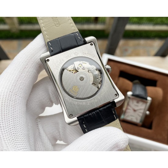 伯爵 Piaget 精品男士腕表,经典大三针设计,尊贵大气,绅士风范,卓越品质,热卖全城。采用全自动机械机芯,顶级316精钢表壳,进口小牛皮表带,矿物质超强镜面,尺寸40*13 伯爵 Piaget 精品男士腕表,经典大三针设计,尊贵大气,绅士风范,卓越品质,热卖全城。采用全自动机械机芯,顶级316精钢表壳,进口小牛皮表带,矿物质超强镜面,尺寸40*13
