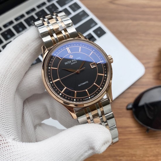 实物拍摄品牌：百达翡丽-PATEK PHILPPE 类型：[酷]男士腕表表壳：316精钢（做工优质）表带：进口小牛皮/316精钢(两种可选)机芯：高级定制全自动机械机芯(走时稳定)材料：高级强化镀膜镜面尺寸：直径40mm 厚度12mm