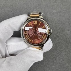 Cartier 卡地亚 蓝气球系列 以风格细腻，格调优雅著称，精钢表壳的色泽度使得腕表如气球般轻盈，罗马数字时标在表盘上显得复古深邃，蓝宝石玻璃镜面  烧钢蓝指针！