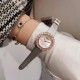 伯爵-PIAGET 全新高级珠宝系列,18K白金.玫瑰金,镶饰24颗马眼型切割美钻(约3.84克拉)是高级珠宝制作的一大挑战;钻石散发的耀眼光芒,皮带采用轻柔的缎面材质,与钻石造型形成优雅对比。原装尺寸31X7.8mm. 伯爵-PIAGET 全新高级珠宝系列,18K白金.玫瑰金,镶饰24颗马眼型切割美钻(约3.84克拉)是高级珠宝制作的一大挑战;钻石散发的耀眼光芒,皮带采用轻柔的缎面材质,与钻石造型形成优雅对比。原装尺寸31X7.8mm.