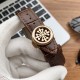 实物拍摄品牌：百达翡丽-PATEK PHILPPE 类型：[酷]男士腕表表壳：316精钢（做工优质）表带：进口小牛皮/316精钢(两种可选)机芯：高级定制全自动机械机芯(走时稳定)材料：高级强化镀膜镜面尺寸：直径40mm 厚度12mm