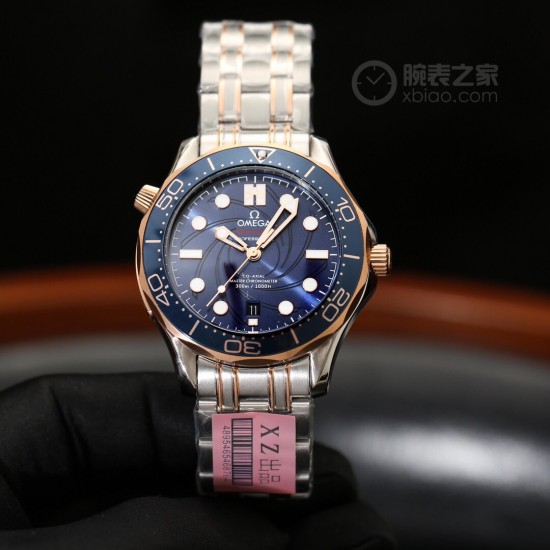 OMEGA 欧米茄 海马系列300米潜水腕表】詹姆斯邦德 表壳左侧同原装“007”专属金属片⚠️底盖玻璃专属印花⚠️尺寸42mm! OMEGA 欧米茄 海马系列300米潜水腕表】詹姆斯邦德 表壳左侧同原装“007”专属金属片⚠️底盖玻璃专属印花⚠️尺寸42mm!