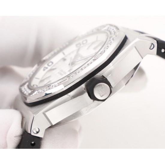 爱彼 Audemars Piguet    AP 皇家橡树离岸型 15710系列  X43 采用莫桑钻圈口 一表一码，二码合一，配送检验证书，联网可查询，国检机构  真正的物美价廉 搭配进口3120机械机芯  904L精钢表壳，进口橡胶表带，防眩光水晶蓝宝石玻璃镜面，尺寸：42mm 14mm[礼物][礼物]五星推荐，自留，送礼，首选