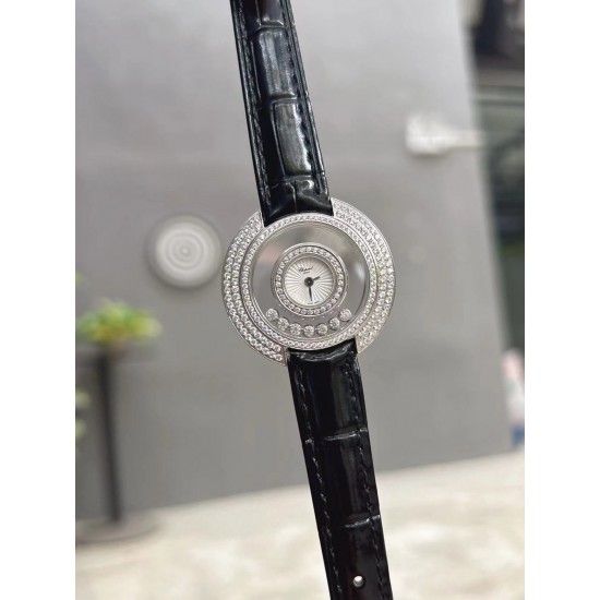萧邦最新款奢华镶钻白富美的名媛感！飞碟造型 优雅精致体现在细节各种质感 瑞士石英表 说不出的各种美[色]女神必备