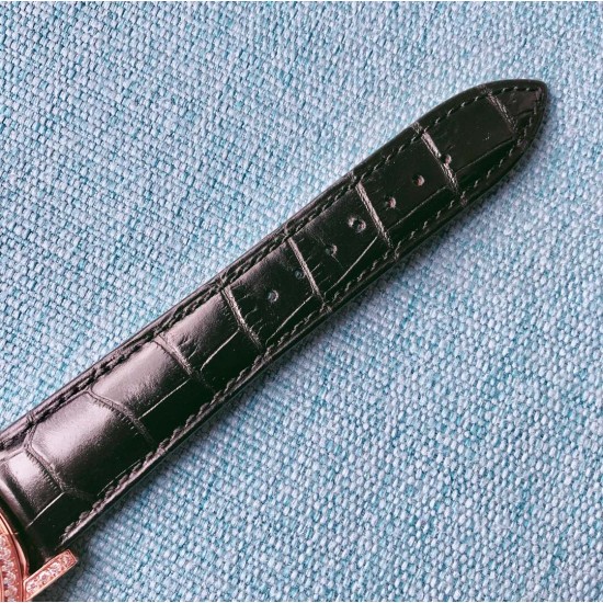 实拍 新品上市 法兰克穆勒 FRANCK MULLER 完美无瑕的设计,FM陀飞轮腕表震撼上市。腕表采用镂空式布局设计。机芯全貌一目了然,将复杂和神秘的陀飞轮装置完美显现。【重点介绍】采用精准稳定的海鸥陀飞轮手动机芯。丰满的机械感,。不仅将陀飞轮的机械美体现恰当,更是将她的神秘一览无遗的完美展示。【精彩细节】360度无死角镜面抛光,完美表达陀飞轮腕表高端大方的气质。意大利小牛皮表带,材质柔软,佩戴透气舒适,完美还原正品感觉。TW出品FM---GIGA陀飞轮,给您带来不一样的奢华体验! 实拍 新品上市 法兰克穆勒 FRANCK MULLER 完美无瑕的设计,FM陀飞轮腕表震撼上市。腕表采用镂空式布局设计。机芯全貌一目了然,将复杂和神秘的陀飞轮装置完美显现。【重点介绍】采用精准稳定的海鸥陀飞轮手动机芯。丰满的机械感,。不仅将陀飞轮的机械美体现恰当,更是将她的神秘一览无遗的完美展示。【精彩细节】360度无死角镜面抛光,完美表达陀飞轮腕表高端大方的气质。意大利小牛皮表带,材质柔软,佩戴透气舒适,完美还原正品感觉。TW出品FM---GIGA陀飞轮,给您带来不一样的奢华体验!