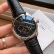 品牌：万国 IWC 类型：精品男士腕表表带：真牛皮表带机芯：全自动机械机芯镜面：矿物质强化玻璃  尺寸：直径42mm厚12mm！