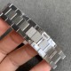 K11厂出品！升级V2版[强][强][强]顶级完美复刻的卡地亚TANK 坦克系列，[闪电]精钢版[闪电]有小号2431,中号2734,两个尺寸，顶级完美复刻，细节打磨，指针颜色，把头弧度，原厂鳄鱼皮带，底盖编码，均与正品一致！配贴码，一表一码！十种颜色表带！