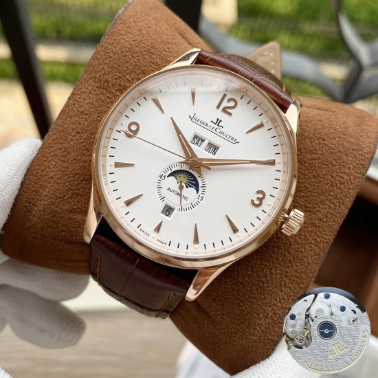 积家Jaeger Lecoultre 精品男士腕表,多功能设计,技艺精湛,独具匠心,尊贵大气,绅士风范。采用全自动机械机芯,顶级316精钢表壳,进口小牛皮表带,矿物质超强镜面,尺寸43-13 积家Jaeger Lecoultre 精品男士腕表,多功能设计,技艺精湛,独具匠心,尊贵大气,绅士风范。采用全自动机械机芯,顶级316精钢表壳,进口小牛皮表带,矿物质超强镜面,尺寸43-13