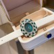 伯爵-PIAGET 全新高级珠宝系列,18K白金.玫瑰金,镶饰两圈马眼型切割美钻一圈22颗(约3.84克拉)-共44颗高级珠宝制作的一大挑战;钻石散发的耀眼光芒,皮带采用轻柔的缎面材质,与钻石造型形成优雅对比。原装尺寸31 X37 mm 伯爵-PIAGET 全新高级珠宝系列,18K白金.玫瑰金,镶饰两圈马眼型切割美钻一圈22颗(约3.84克拉)-共44颗高级珠宝制作的一大挑战;钻石散发的耀眼光芒,皮带采用轻柔的缎面材质,与钻石造型形成优雅对比。原装尺寸31 X37 mm