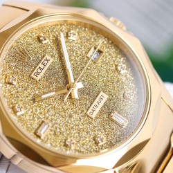 LL推荐实拍图劳力士全自动机械商务⌚机械手表，璀璨星闪面.表壳及钢带均采用间钨钢材质，立体菱角圈口设计风格，原装进口机芯，100m防水设计，品质经典，带夜光效果。把头全新优化防水设计，可直接佩戴游泳，稳重于活力兼备、是送礼最佳选择！！