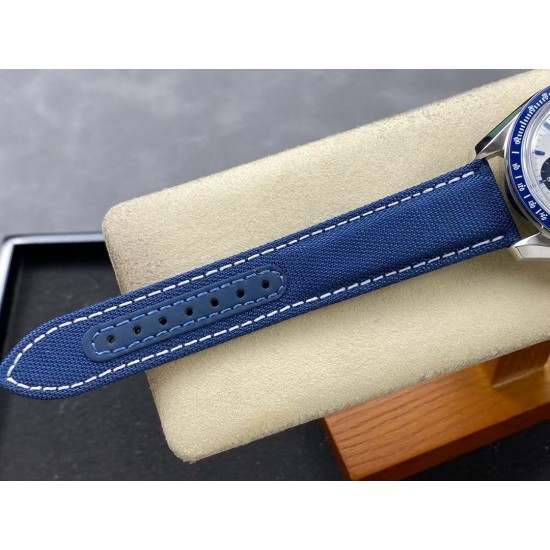 OMEGA 欧米茄 超霸系列!310.32.42.50.02.001“满配版”史努比50周年纪念腕表本次V4版本具体升级如下:1:表壳两侧的倒角以及拉丝打磨均做到和原版一致。2:圈口的陶瓷圈做工颜色均跟原版一致。3:机芯采用3861手动上链跟原版一致,机芯经过多方面升级改良比之前更加稳定。4:此次钢带款是按照国外官网原版开模打造,真正做到1比1对版。5:附带至臻天文台认证卡,同步感应直达官网对应表款!N1出品、带你进入最完美史努比太空遨游! OMEGA 欧米茄 超霸系列!310.32.42.50.02.001“满配版”史努比50周年纪念腕表本次V4版本具体升级如下:1:表壳两侧的倒角以及拉丝打磨均做到和原版一致。2:圈口的陶瓷圈做工颜色均跟原版一致。3:机芯采用3861手动上链跟原版一致,机芯经过多方面升级改良比之前更加稳定。4:此次钢带款是按照国外官网原版开模打造,真正做到1比1对版。5:附带至臻天文台认证卡,同步感应直达官网对应表款!N1出品、带你进入最完美史努比太空遨游!