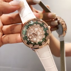 最新款时来运转 萧邦钻石时装表 大表盘百搭时尚 搭载原装石英机 走时准 真皮表带