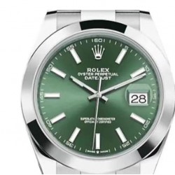 ROLEX 劳力士 蚝式恒动日志型41mm系列腕表，直径41mm，经典的蚝式表壳搭配三角坑纹外圈，把头采用旋入式设计，抗刮损蓝水晶玻璃，防反光凸透式放大（2.5倍）日历窗，隐蔽式摺叠皇冠带扣，矜持有度秀而不媚 恒久优雅！
