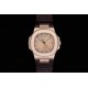 【“薄”大精深 从“芯”出发】全新升级V2版本 PATEK 。PHILPPE——鹦鹉螺5711/1A系列强势回归。1：1全新开模修正三件套壳 厚度仅9mm，修正了以往偏厚的现象，使之佩戴更贴合手腕。搭载全新定制版9015改原装CaI.324 S C洗花机芯。突破了无加夹板的情况下摆轮位置同步正品！定制级的人体工程学表带 修正了表带的铰链部分...[更多]