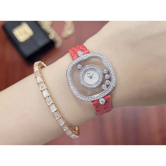 品牌：Chopard-萧邦最新款方形Happy Diamonds❤️瑞士原厂石英机芯 五颗快乐钻石在表盘自由流动  电镀18k金好货不等人哦～[机智]