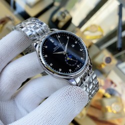 实物拍摄品牌：劳力士-ROLEX  类型：[酷]男士腕表表壳：316精钢（做工优质）表带：进口小牛皮/316精钢机芯：全自动高级机械机芯（走时稳定）玻璃：高级强化镀膜镜面尺寸：直径40mm，厚度12mm