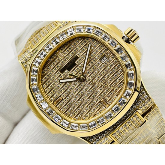 【PFF Factory匠心力作 欢迎品鉴】百达翡丽PATEK PHILIPPE优雅运动系列5711/1A鹦鹉螺,钢表之王,全网最佳解毒方案!细节方面: 1⃣️直径40毫米!2⃣️搭配定制版机改Cal.324自动机芯。 3⃣️316L定制级人体工程学表带! 4⃣️钢带圈口珠是钻石型的,与正品相结合。 PFF Factory匠心独运 精品之作 佩戴5711/1A既彰显青春活力,又由内而外散发出一股浓浓的沉稳气息,是一款当之无愧的“钢表之王”欢迎您的品鉴! 【PFF Factory匠心力作 欢迎品鉴】百达翡丽PATEK PHILIPPE优雅运动系列5711/1A鹦鹉螺,钢表之王,全网最佳解毒方案!细节方面: 1⃣️直径40毫米!2⃣️搭配定制版机改Cal.324自动机芯。 3⃣️316L定制级人体工程学表带! 4⃣️钢带圈口珠是钻石型的,与正品相结合。 PFF Factory匠心独运 精品之作 佩戴5711/1A既彰显青春活力,又由内而外散发出一股浓浓的沉稳气息,是一款当之无愧的“钢表之王”欢迎您的品鉴!