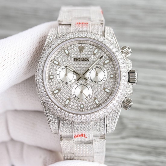 少量到货!新款 劳力士 ROLEX 宇宙计时型迪通拿满天星40系列——904精钢密镶钻款 1⃣️整表密集镶满顶级的施华洛世奇美钻,秒杀其它现有版本的细节和做工!2⃣️厚度13.5mm,采用7750机芯,一档调时,中间不再有日历空档,计时功能一切正常使用!3⃣️超级904钢材质,蓝宝石镜面!4⃣️每条表带和侧边也是镶满钻,真正做到表带镶满无边的工艺!游戏 每个细节都做到了极致!欢迎品鉴! 少量到货!新款 劳力士 ROLEX 宇宙计时型迪通拿满天星40系列——904精钢密镶钻款 1⃣️整表密集镶满顶级的施华洛世奇美钻,秒杀其它现有版本的细节和做工!2⃣️厚度13.5mm,采用7750机芯,一档调时,中间不再有日历空档,计时功能一切正常使用!3⃣️超级904钢材质,蓝宝石镜面!4⃣️每条表带和侧边也是镶满钻,真正做到表带镶满无边的工艺!游戏 每个细节都做到了极致!欢迎品鉴!