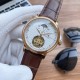 实物拍摄品牌：江诗丹顿 -Vacheron Constantin类型：[酷]男士腕表表壳：316精钢（做工优质）表带：进口真牛皮/316精钢（两种可选）机芯：高级定制全自动机械机芯（走时稳定）玻璃：高级强化镀膜镜面尺寸：直径41mm，厚度12.5mm